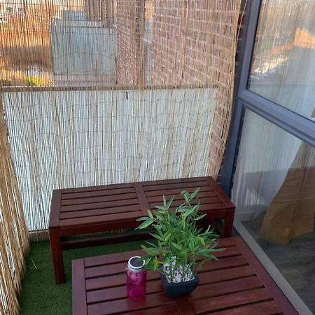 Lovely 1-Bed Serviced Apartment With Free Parking 西瑟罗克 外观 照片