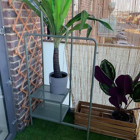 Lovely 1-Bed Serviced Apartment With Free Parking 西瑟罗克 外观 照片